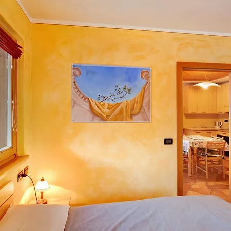 Apartman Red Casa Maurizio *